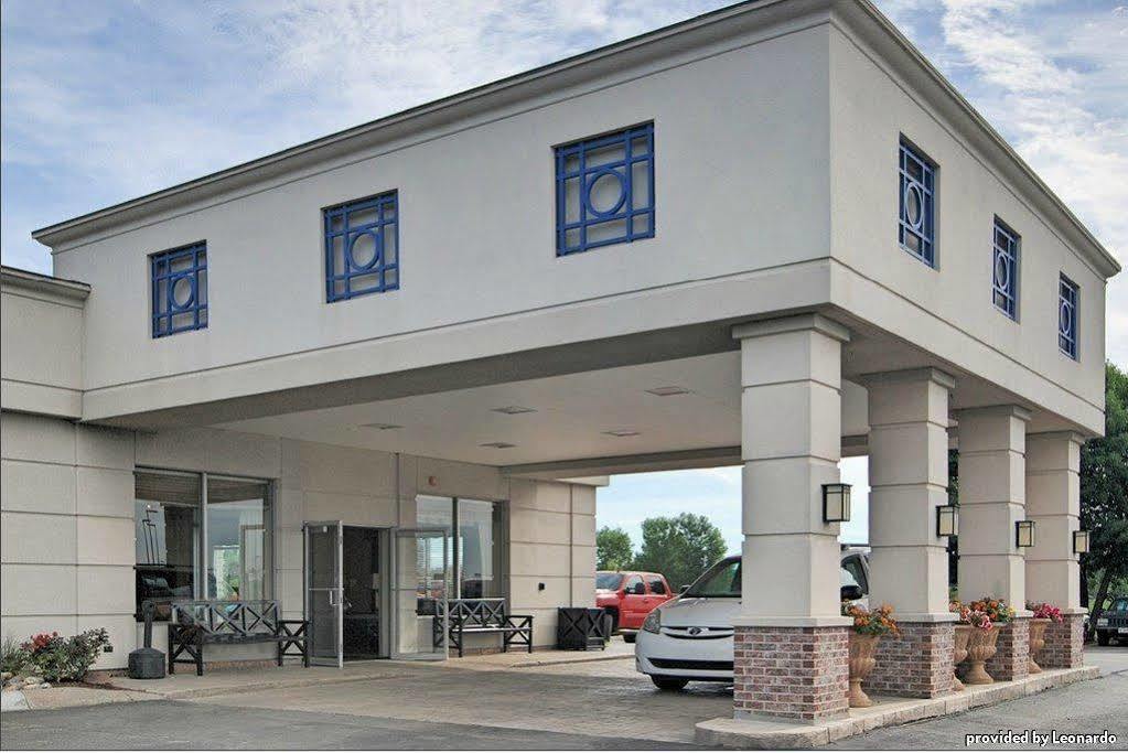 Best Western Crossroads Of The Bluffs Council Bluffs Exterior foto